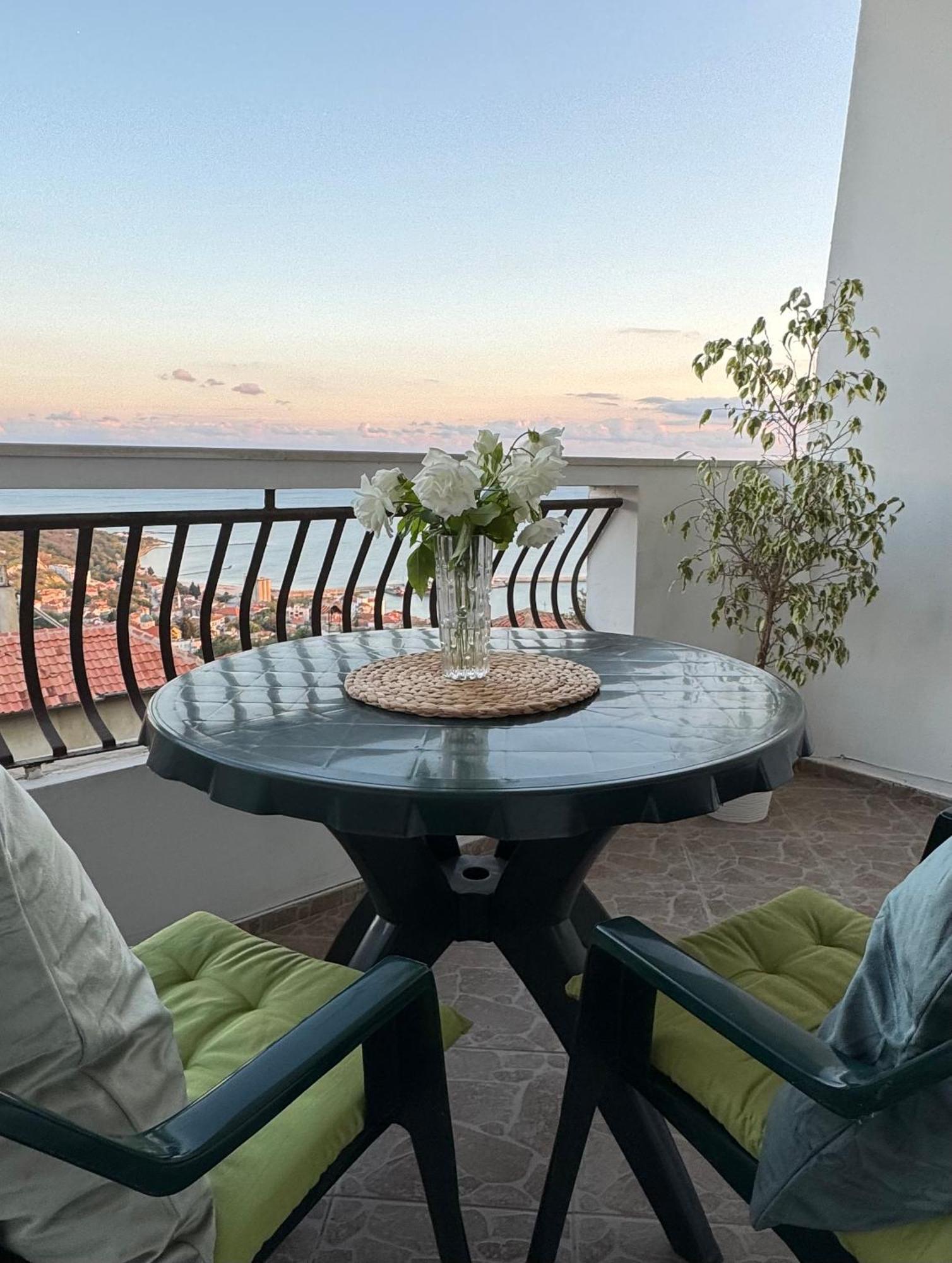 Kakavanen'S Sea View Apartment バルチク エクステリア 写真